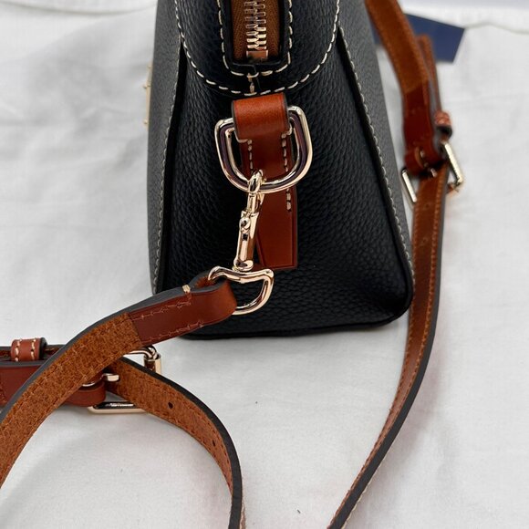 Dooney Bourke Pebble Grain Black Crossbody Bag Adjustable Strap Gold Hardware - Picture 15 of 16
